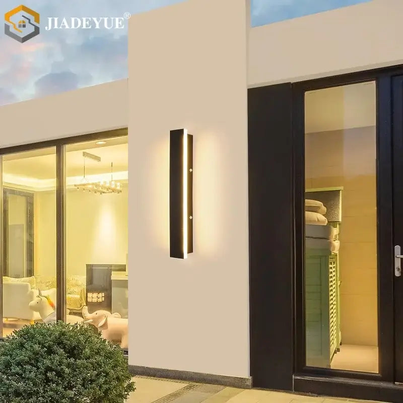 Modern black minimalist outdoor wall lamp for garden villa porch