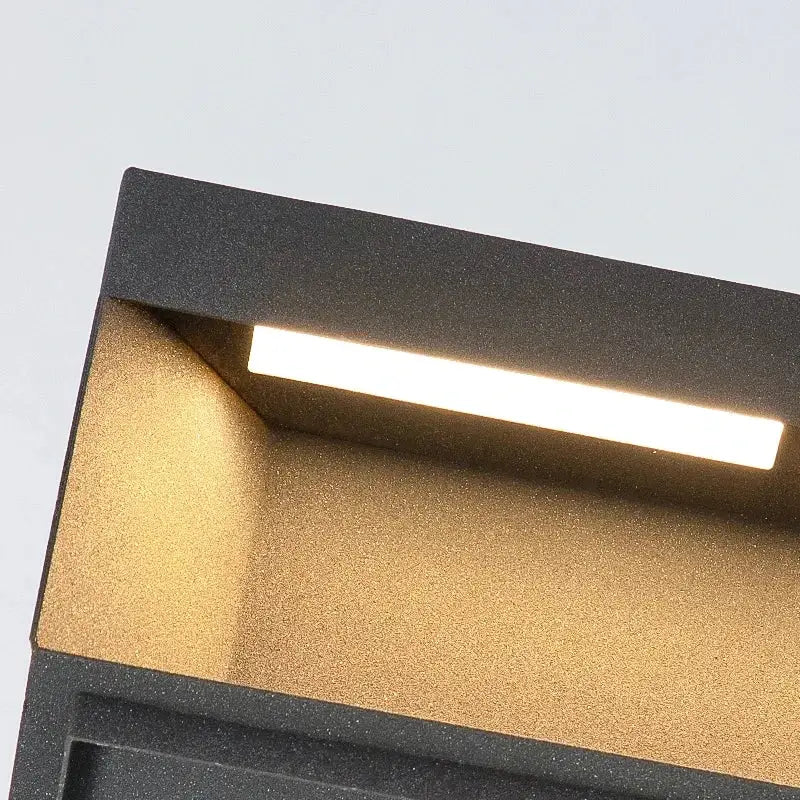 Black square solar led pillar light courtyard fence cap