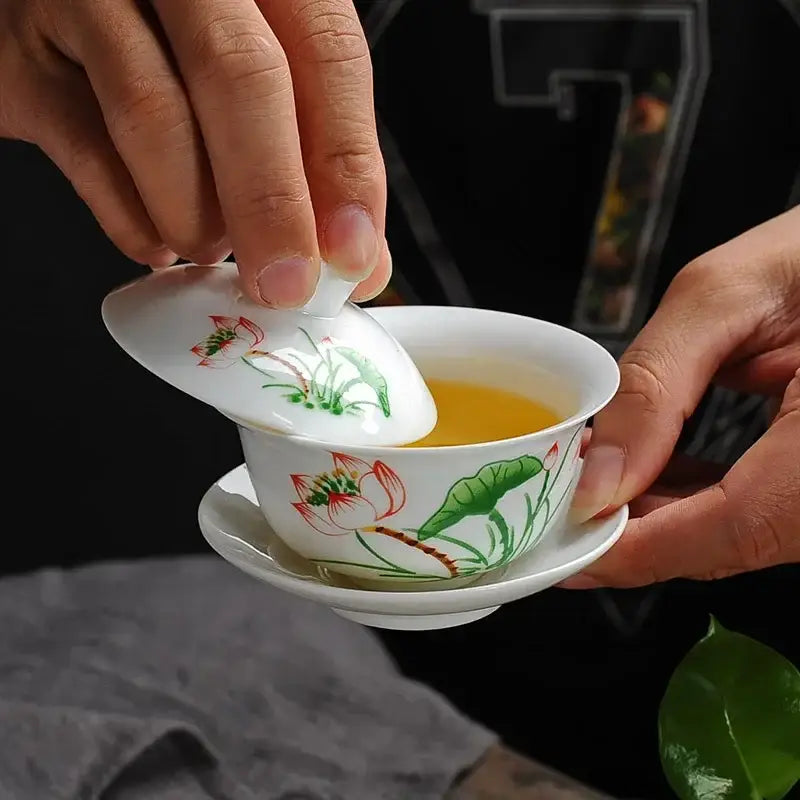 Hand painted lotus white porcelain gaiwan tea set dining room