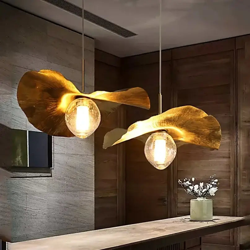 Minimalist lotus leaf brass pendant lamp for dining room
