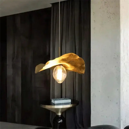 Minimalist lotus leaf brass pendant lamp for dining room