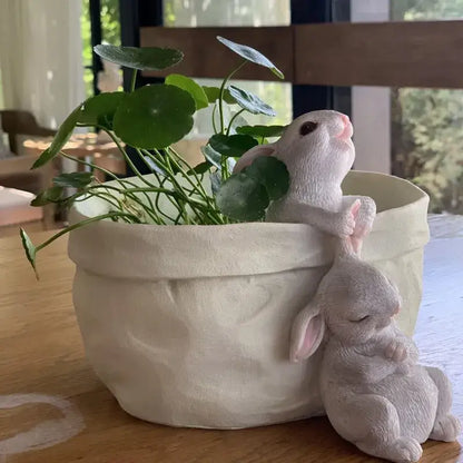Lovely white resin rabbit garden flowerpot garden decor