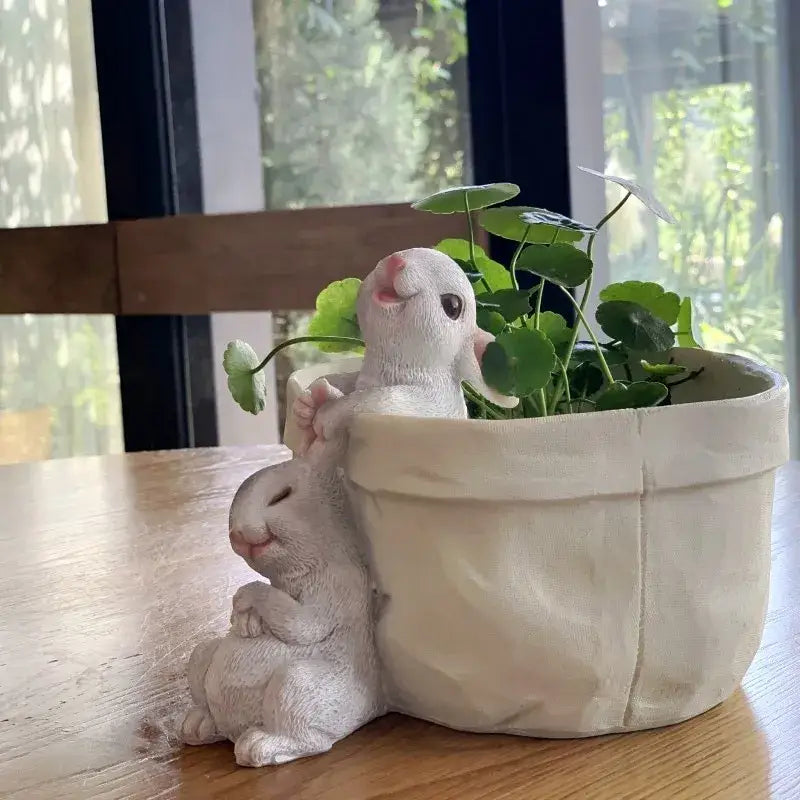 Lovely white resin rabbit garden flowerpot garden decor