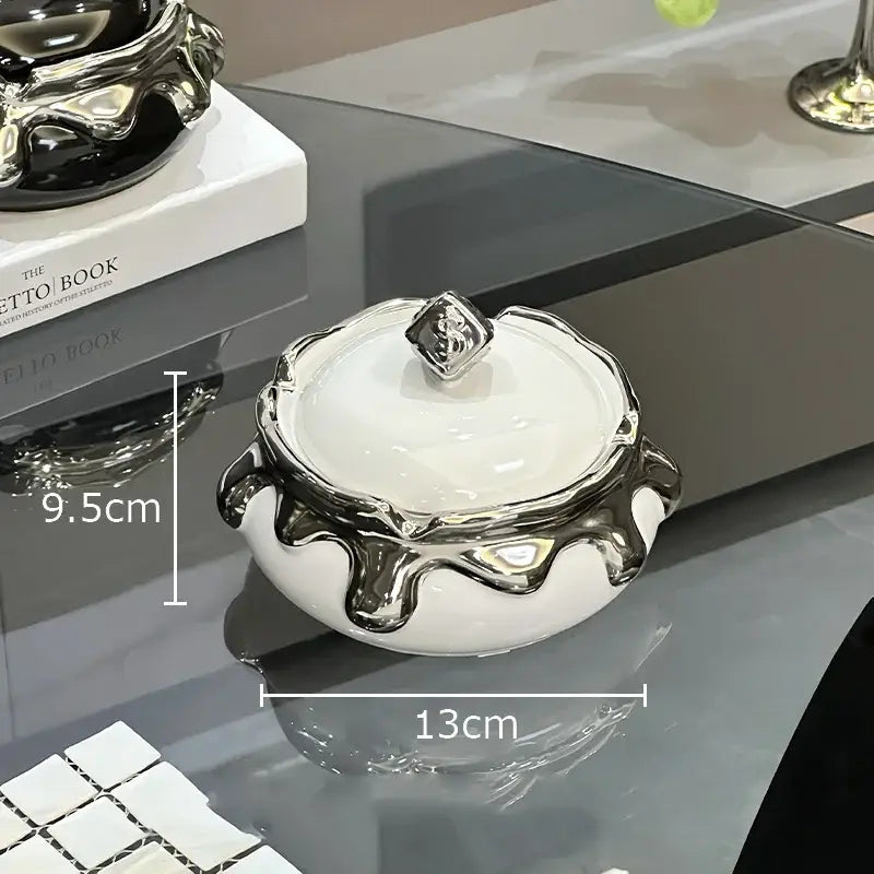 Modern black & white ceramic ashtray with silver drip – living room decor