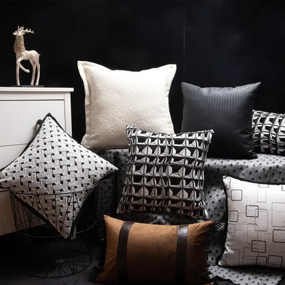 Geometric luxe hotel pillowcases black & white living room decor