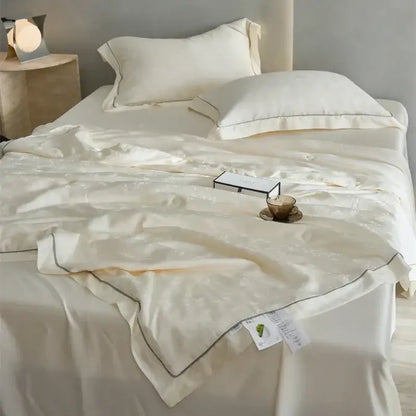 Luxe lyocell cream mulberry silk summer blanket bedroom comforter