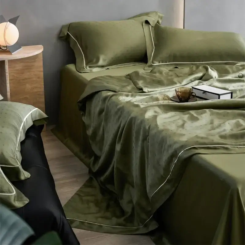 Luxe lyocell cream mulberry silk summer blanket bedroom comforter