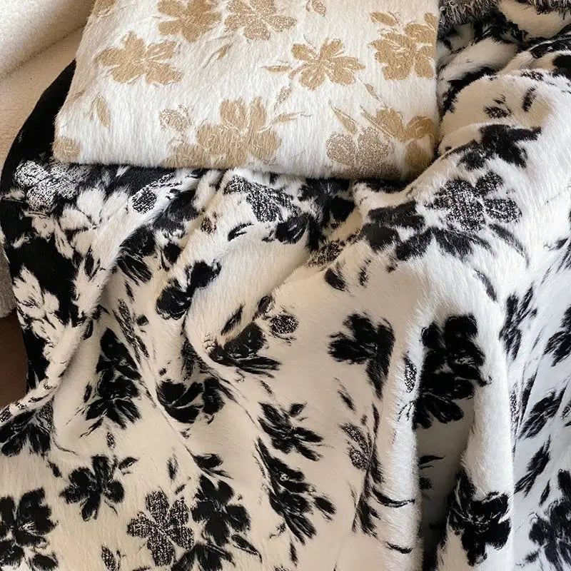 Luxe mink fur jacquard white & black floral blanket bedroom throw