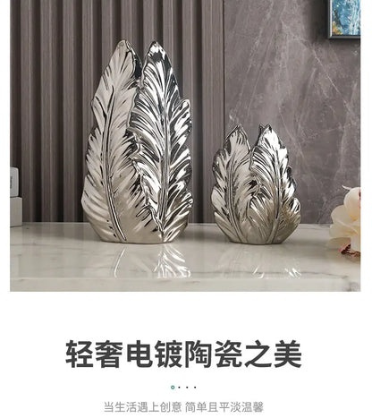 Luxurious gold ceramic feather vase white & gold living room decor