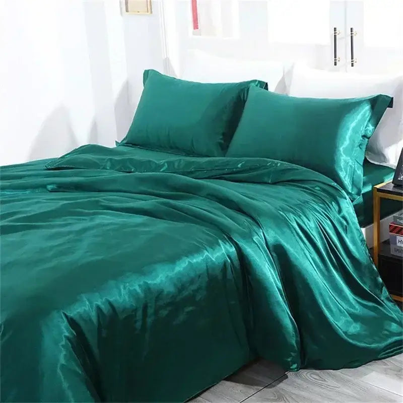 Luxurious purple mulberry silk bedding set for bedroom comfort