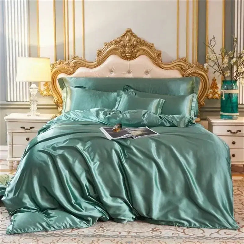 Luxurious purple mulberry silk bedding set for bedroom comfort