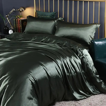 Luxurious crimson satin bedding set – bedroom duvet cover and sheets