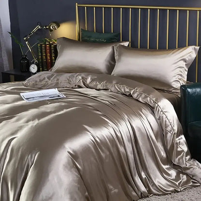 Luxurious crimson satin bedding set – bedroom duvet cover and sheets