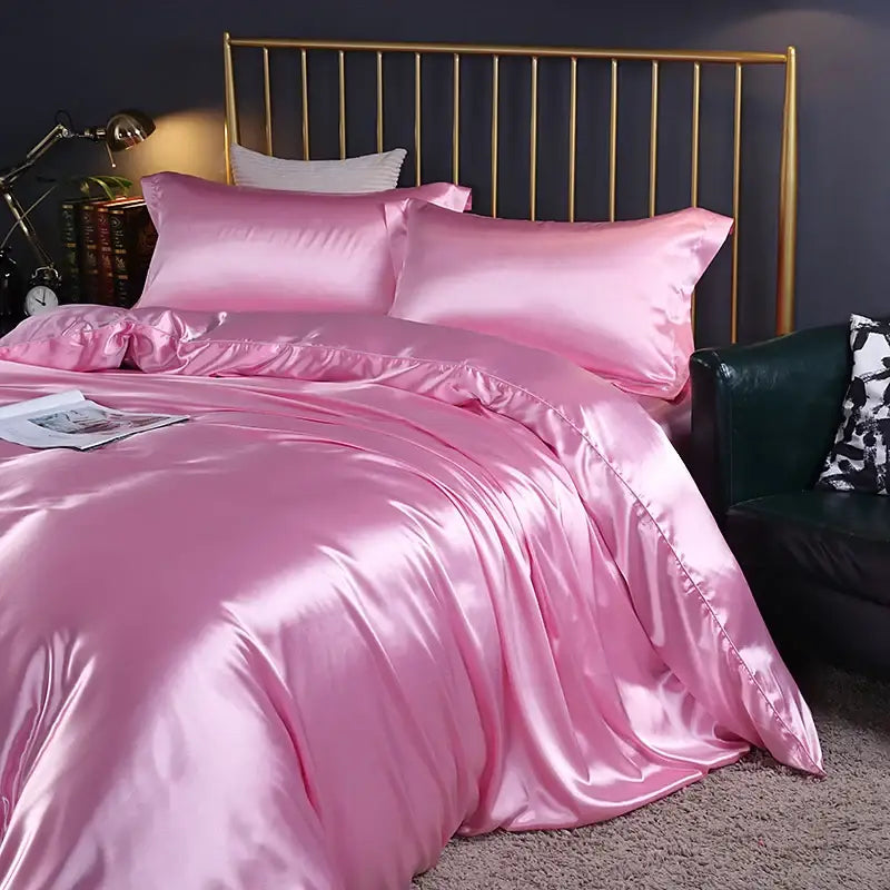 Luxurious crimson satin bedding set – bedroom duvet cover and sheets