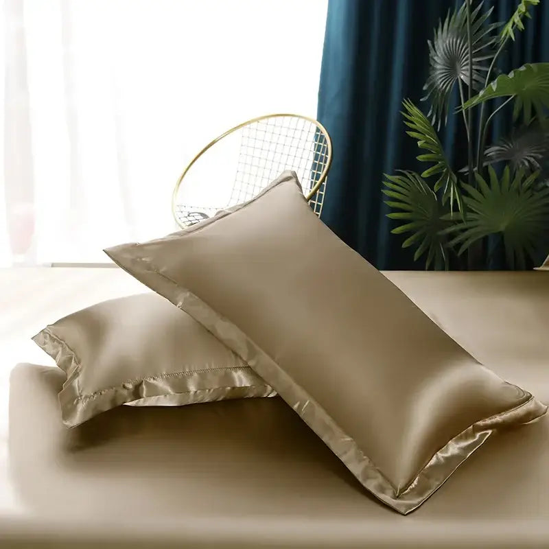 Luxurious white satin duvet cover set bedroom silk bedding