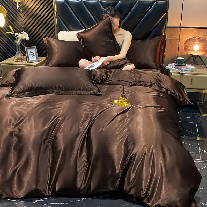 Luxurious silver satin duvet cover bedroom bedding set
