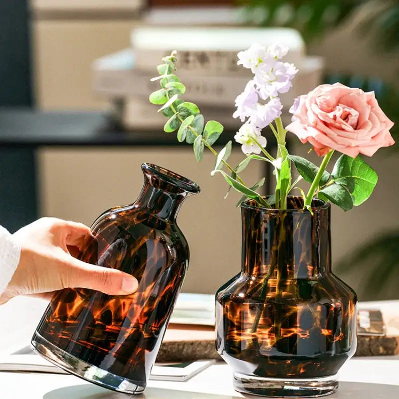 Luxury leopard glass vase amber tortoiseshell living room decor