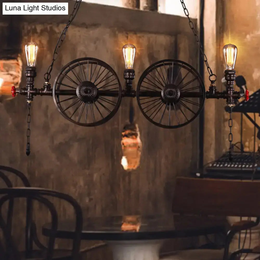 Industrial black wagon wheel metallic pendant light for dining room