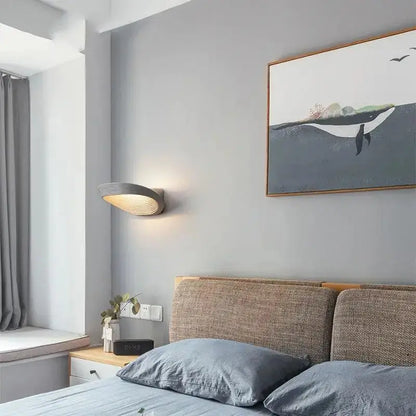 Modern minimalistic wall sconces – living room curved ridged lighting