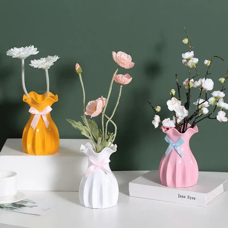 Modern ruffled pastel ceramic flower vase home decor living room
