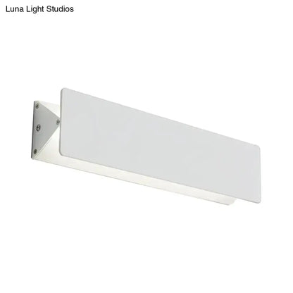 Modern white linear led wall light outdoor direct wired electric