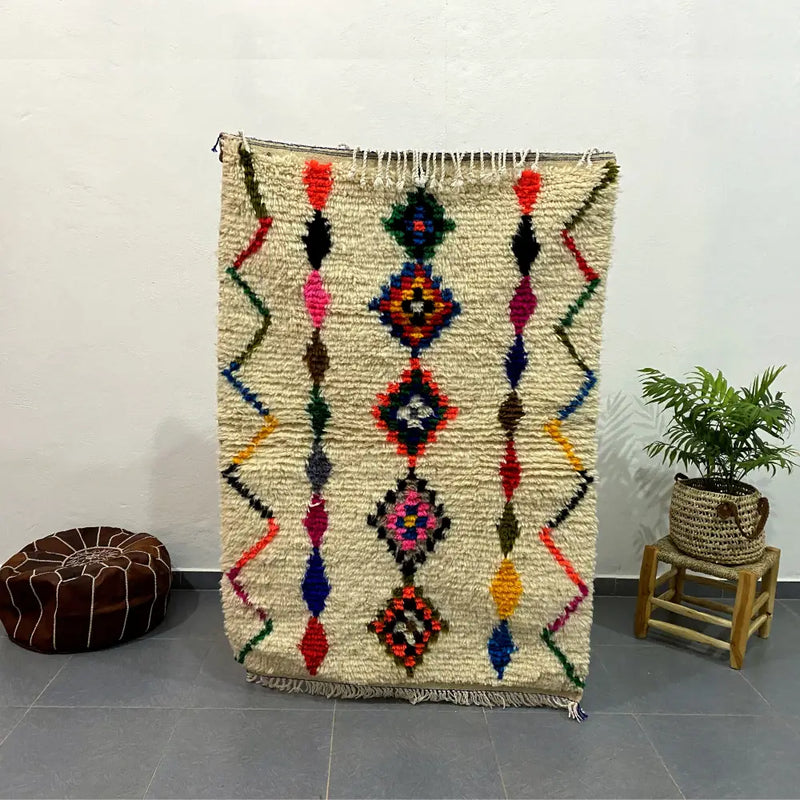Handmade moroccan azilal rug cream geometric bedroom decor