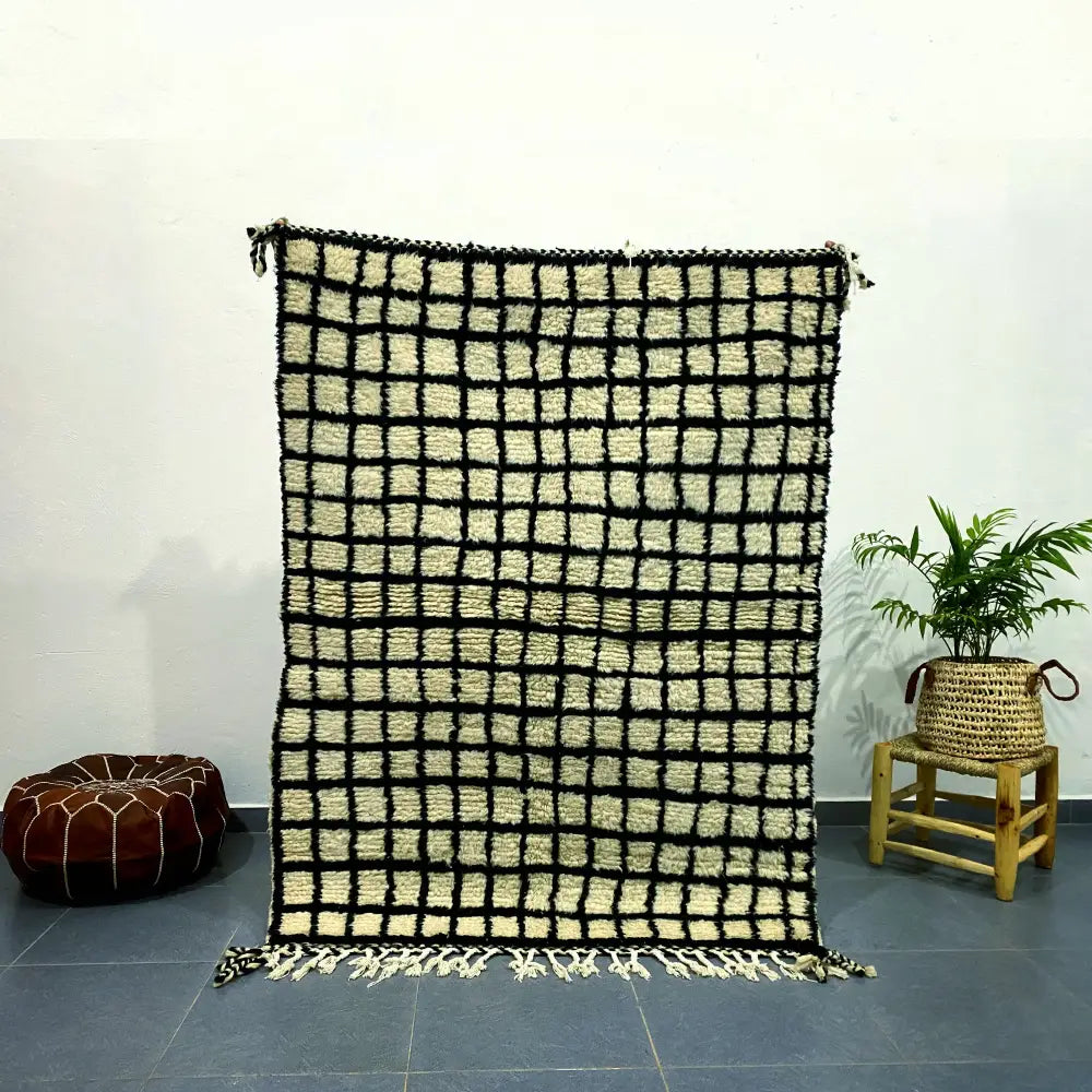 Handmade beni ouarain black & cream rug – living room grid decor
