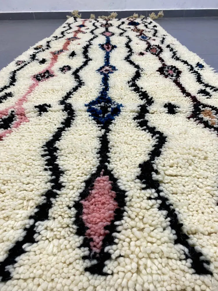 Handmade beni ouarain rug cream geometric runner bedroom decor