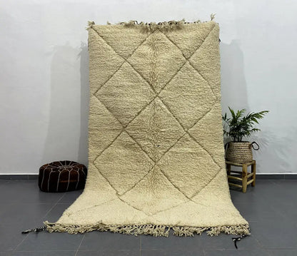 Handmade beni ouarain cream diamond rug bedroom fringed decor