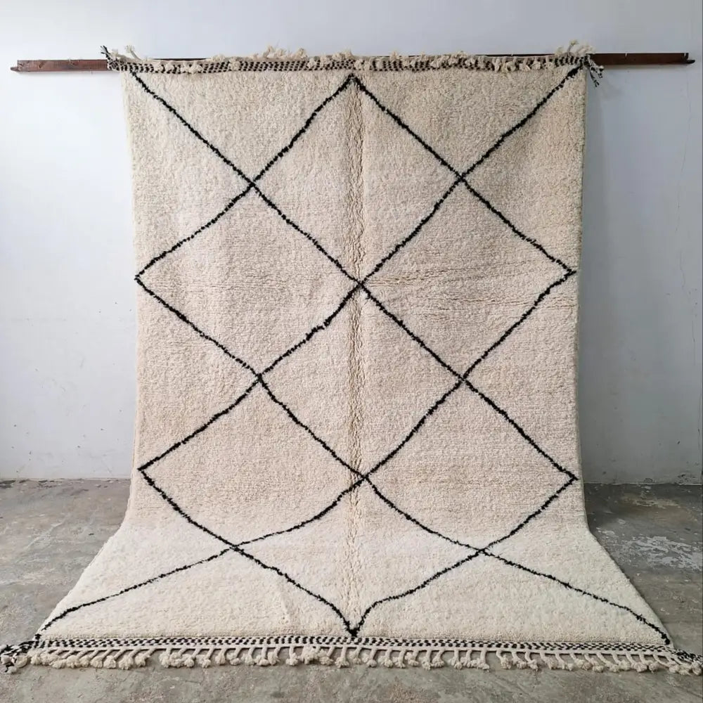 Handmade beni ouarain cream & black rug living room geometric decor