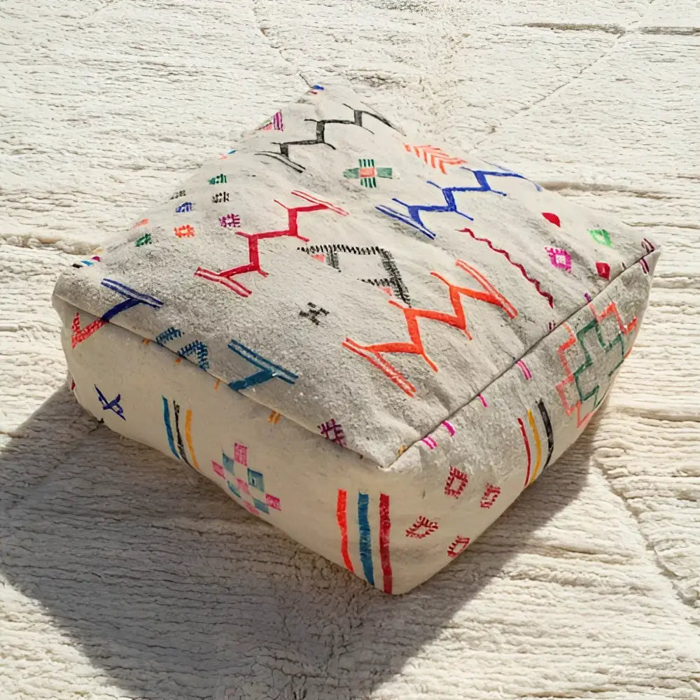 Moroccan handmade beniourain beige wool pouf living room decor