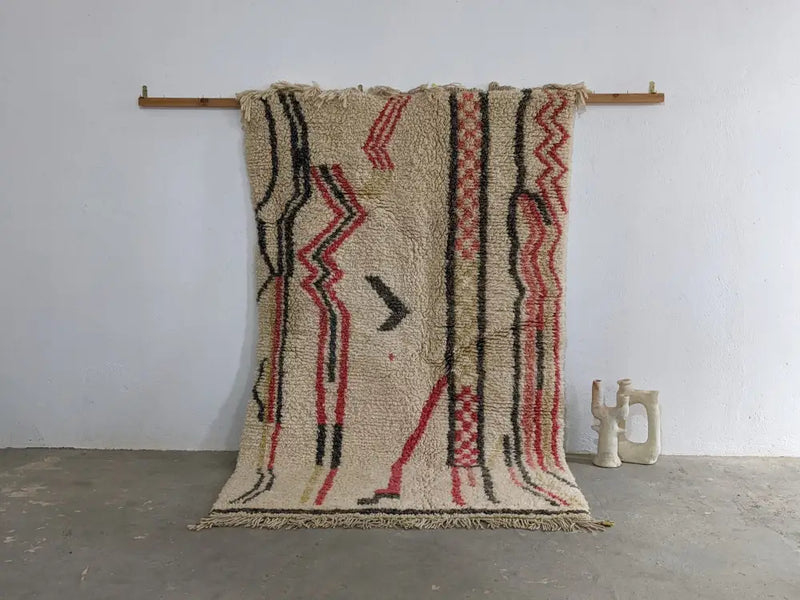 Beige moroccan handmade azilal rug – living room woolen decor
