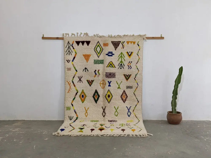 Handmade moroccan azilal rug beige geometric bedroom wool carpet