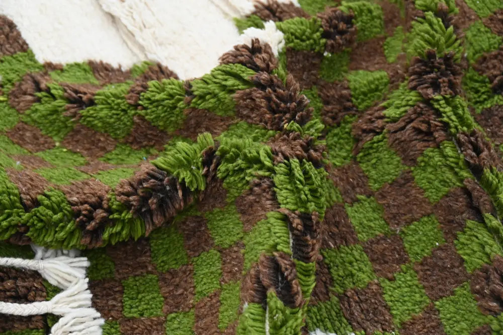Traditional moroccan handmade cream & green azilal rug bedroom decor