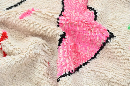 Beige and pink moroccan handmade azilal rug bedroom decor