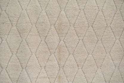 Handmade moroccan azilal cream wool diamond rug for living room