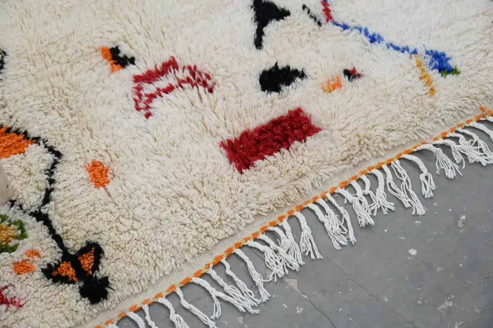 Beige geometric moroccan handmade azilal rug bedroom decor