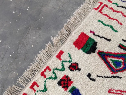 Moroccan handmade geometric beige wool rug – living room decor