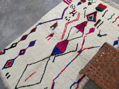 Moroccan handmade geometric beige wool rug – living room decor