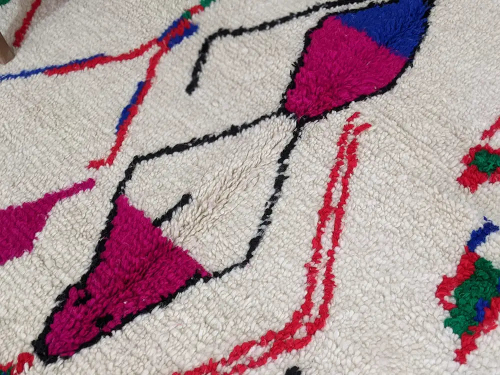 Moroccan handmade geometric beige wool rug – living room decor