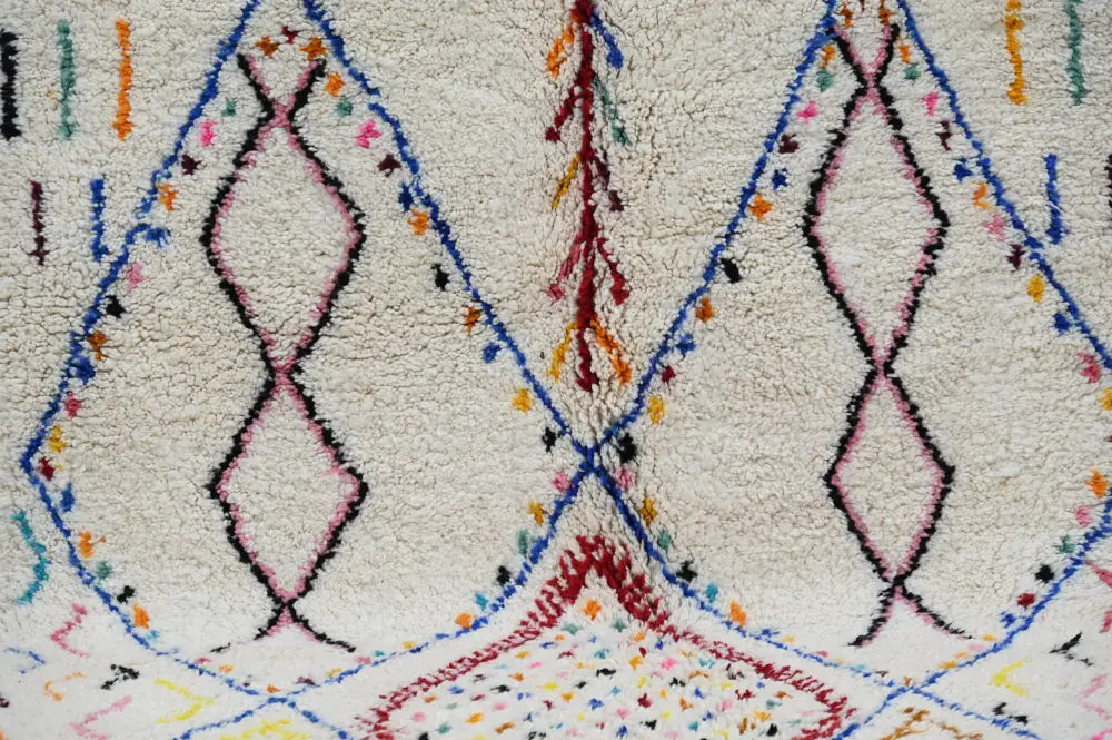 Handmade traditional beige azilal rug bedroom geometric decor