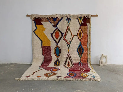 Vibrant cream geometric moroccan handmade azilal rug bedroom decor