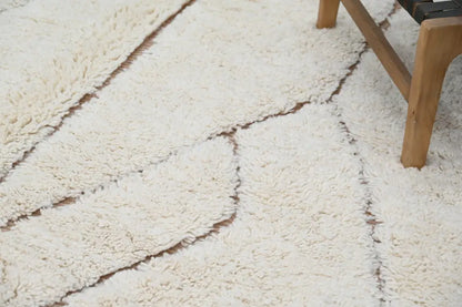 Handmade moroccan beni ouarain rug cream & beige living room carpet