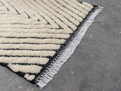 Handmade beni ouarain rug cream & black zigzag bedroom carpet