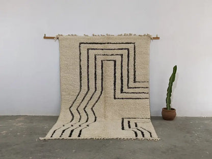 Handmade beni ouarain rug cream & black geometric living room decor
