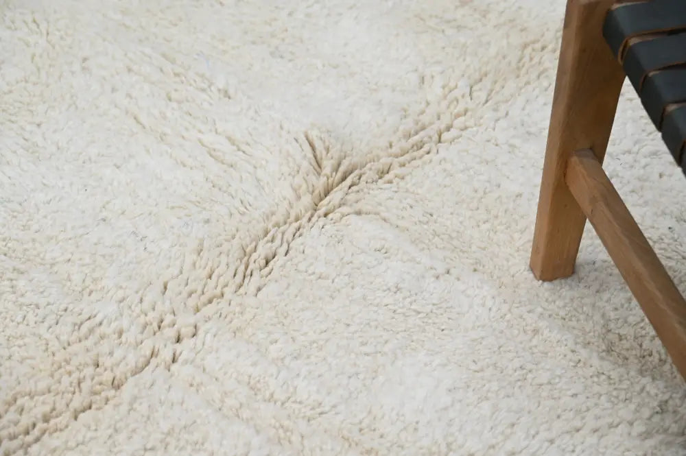 Handwoven cream beni ouarain rug living room moroccan handmade decor