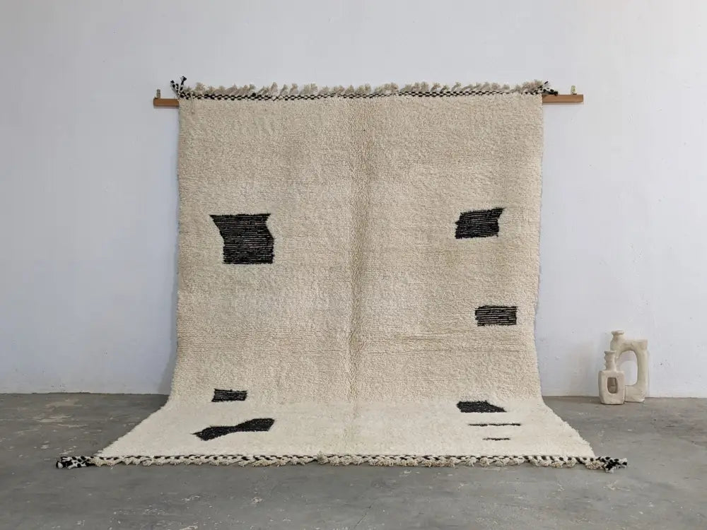 Beni ouarain moroccan handmade cream & black living room rug