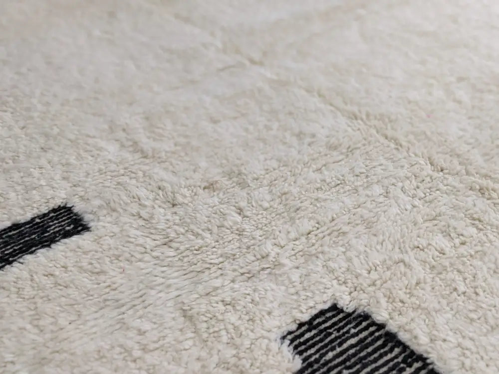 Beni ouarain moroccan handmade cream & black living room rug