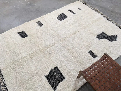 Beni ouarain moroccan handmade cream & black living room rug
