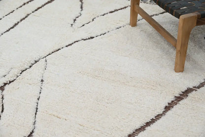 Handmade beige & dark brown beni ouarain rug bedroom geometric decor